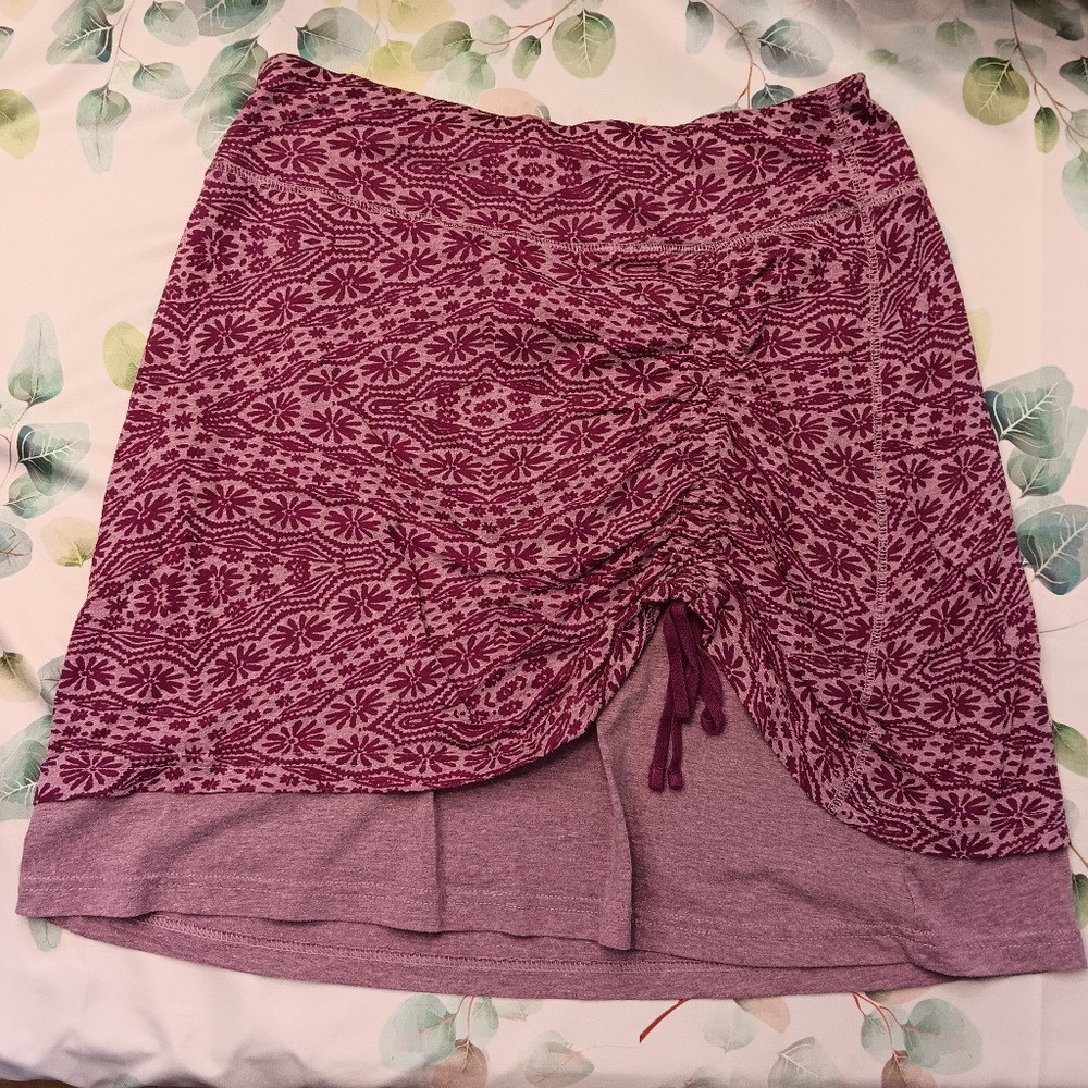 Athleta cute pink skirt women's size small